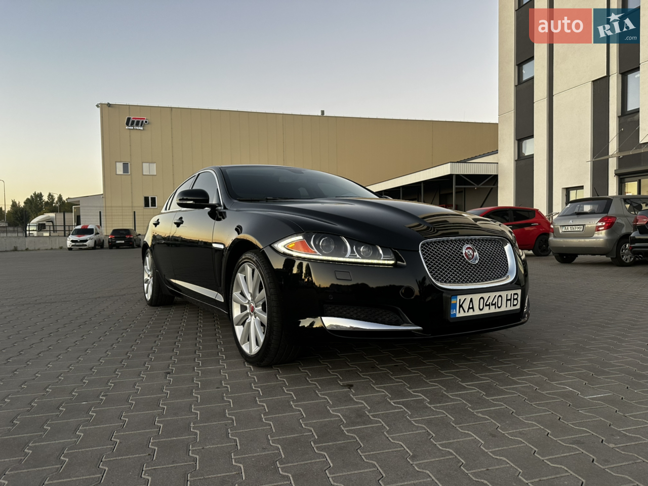 2015 Jaguar XF - мініатюра 14