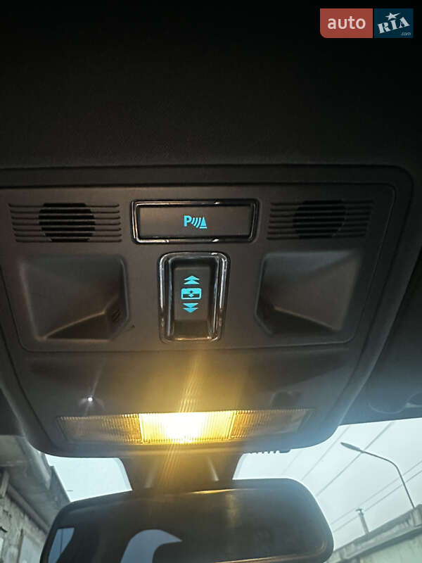 Седан Jaguar XF 2014 в Києві