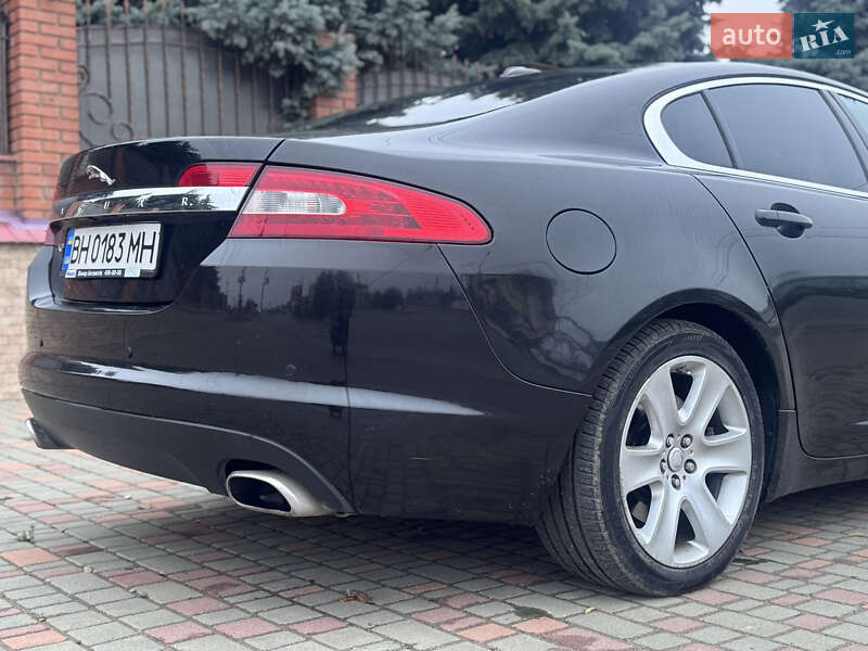 Седан Jaguar XF 2008 в Одессе