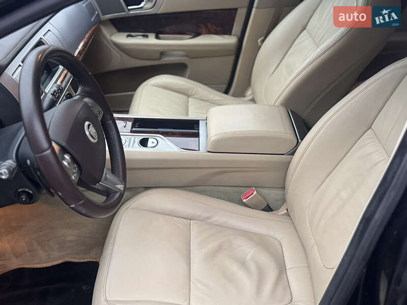 Седан Jaguar XF 2008 в Одессе