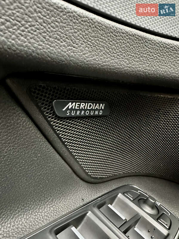 Седан Jaguar XF 2016 в Києві фото 27 Седан Jaguar XF 2016 в Києві