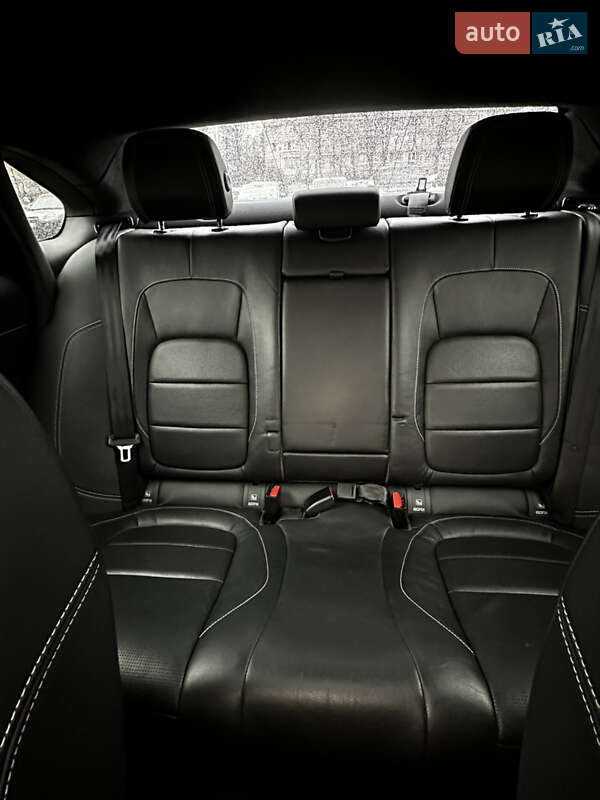 Седан Jaguar XF 2016 в Києві фото 37 Седан Jaguar XF 2016 в Києві