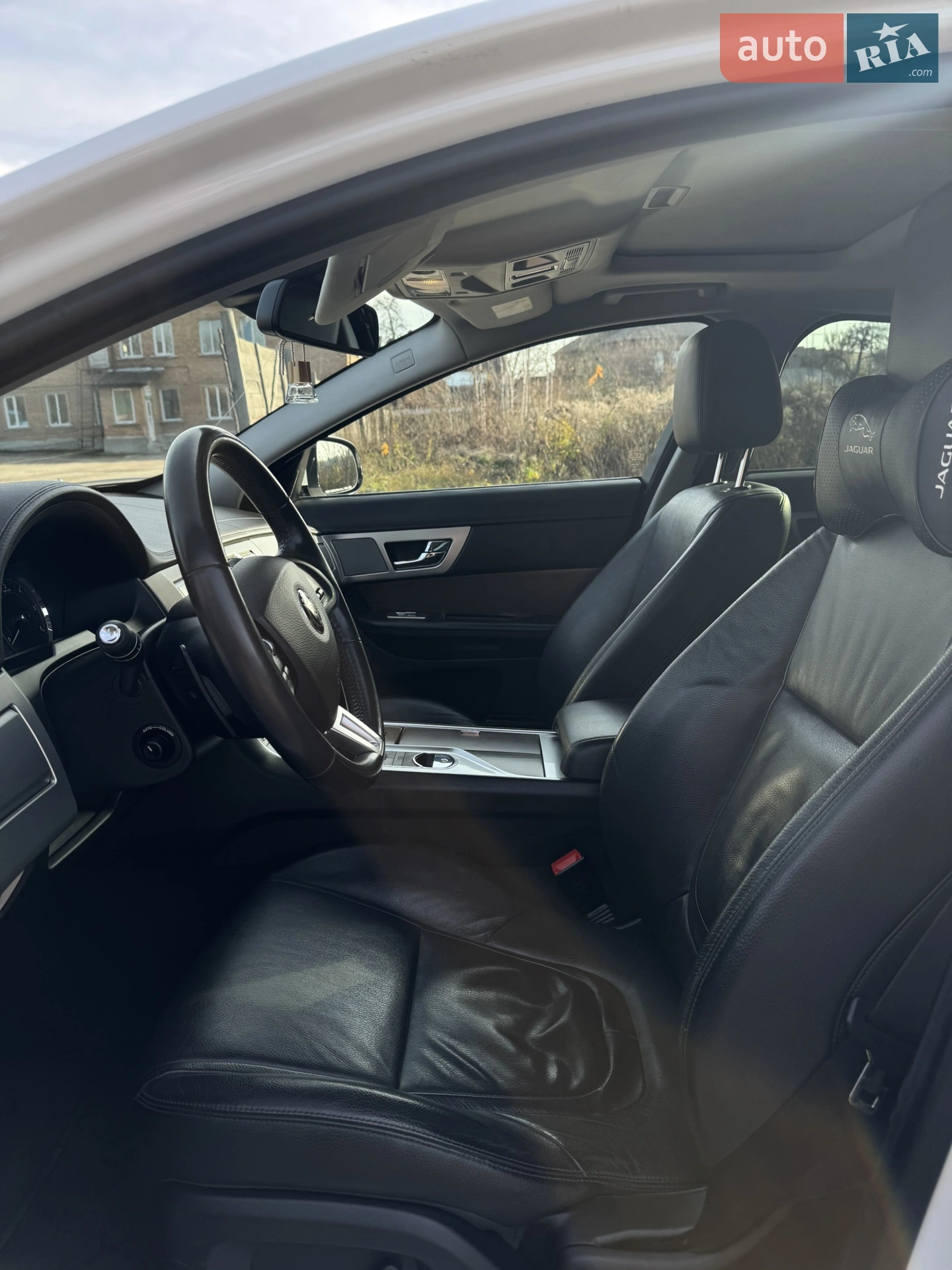 2014 Jaguar XF - мініатюра 24