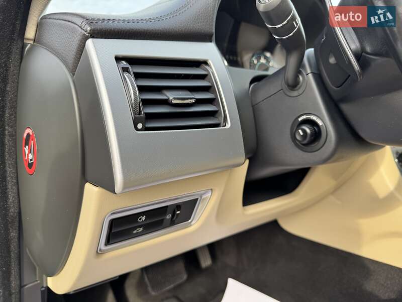 Седан Jaguar XF 2014 в Дніпрі