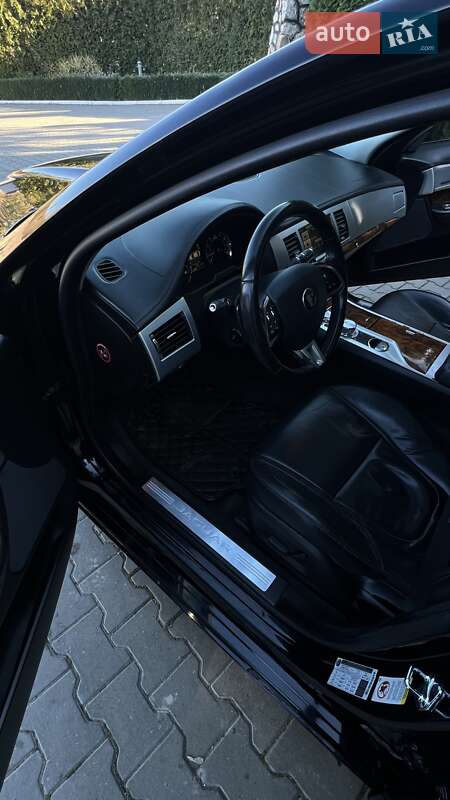 Седан Jaguar XF 2014 в Волочиську