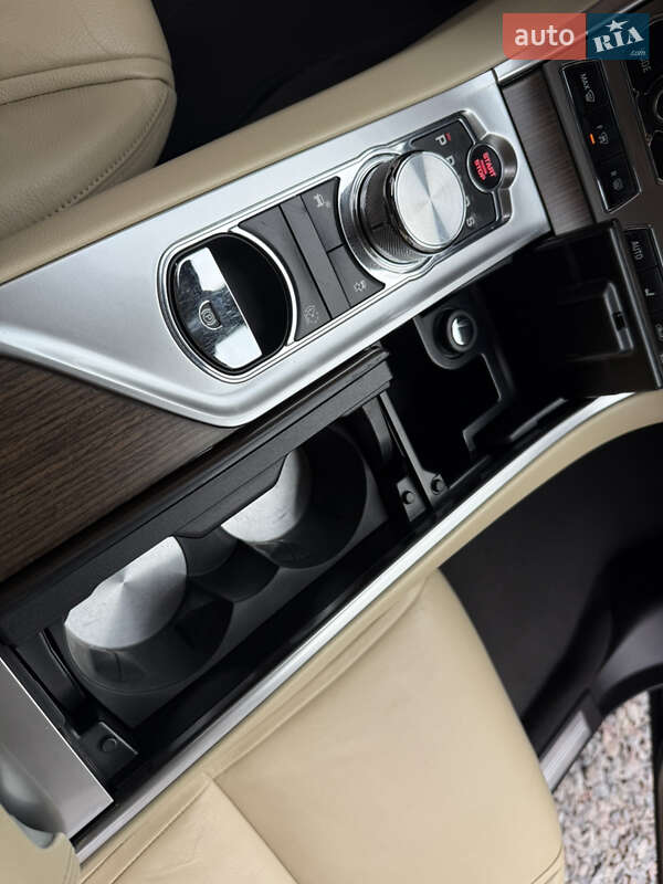 Седан Jaguar XF 2013 в Києві
