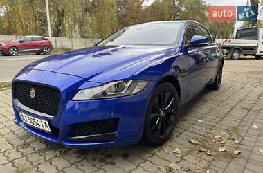 Седан Jaguar XF 2016 в Івано-Франківську