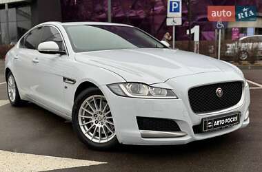 Седан Jaguar XF 2015 в Києві