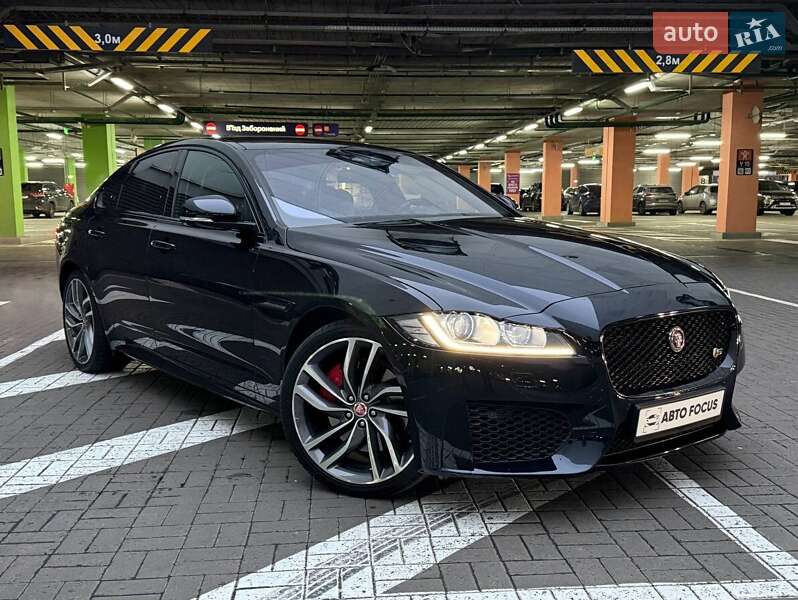Jaguar XF 2015