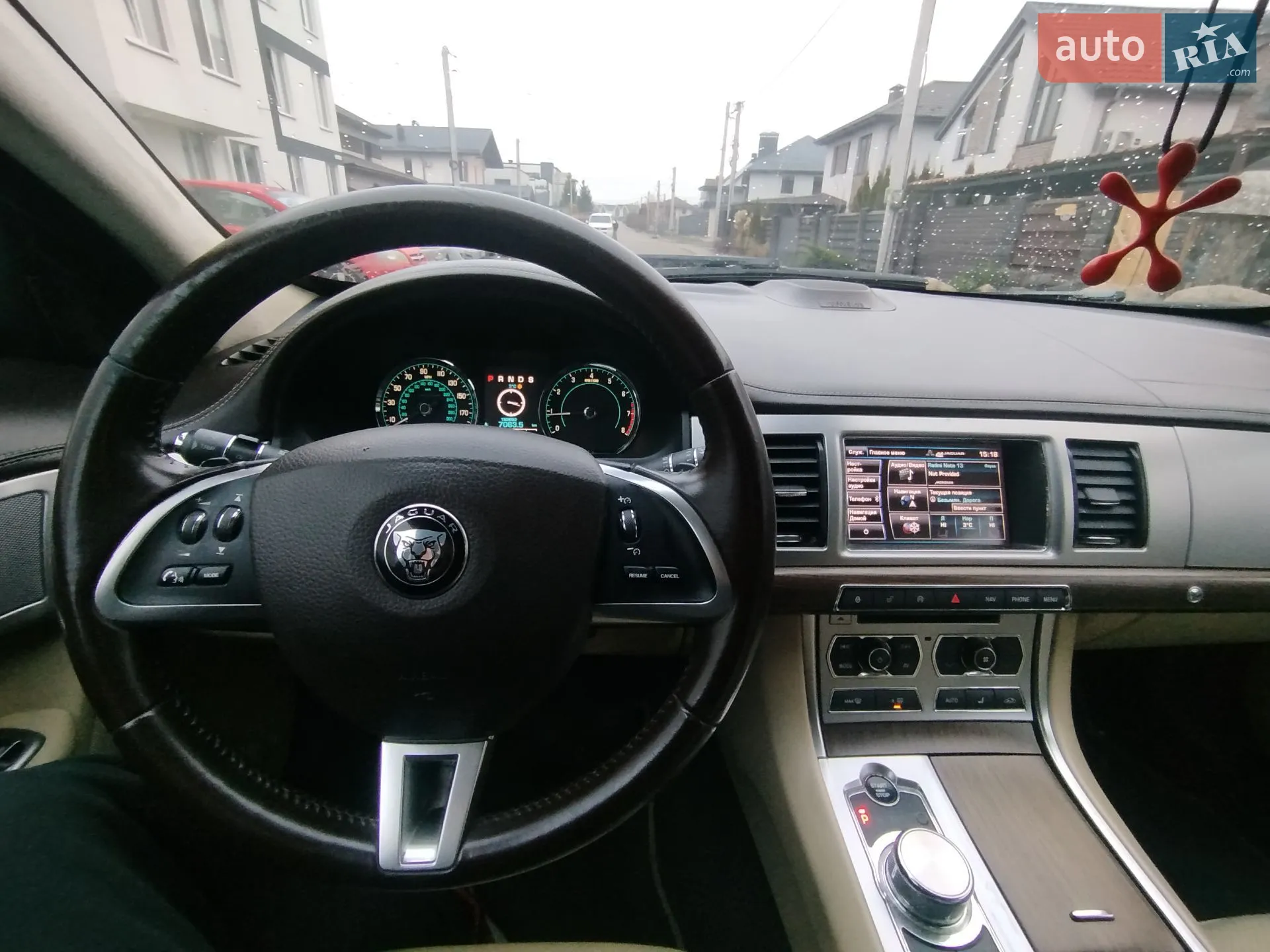 2015 Jaguar XF - мініатюра 12