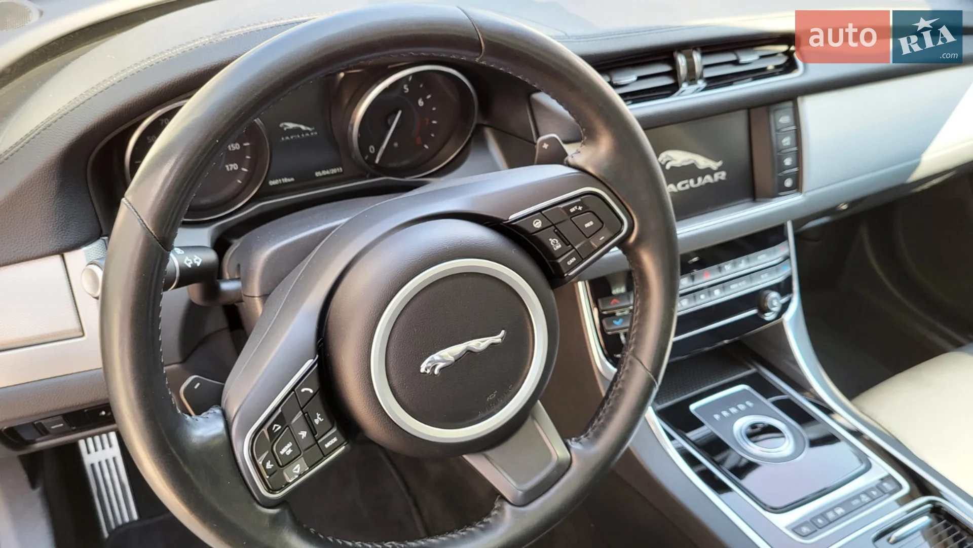 2015 Jaguar XF - мініатюра 5