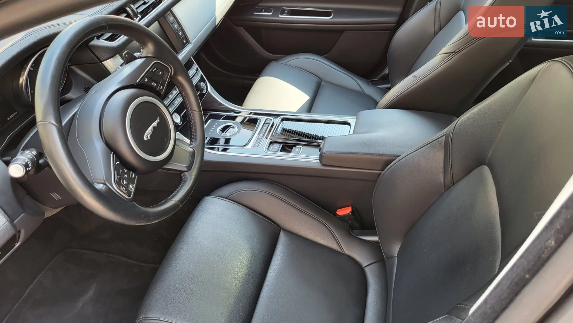 2015 Jaguar XF - мініатюра 6
