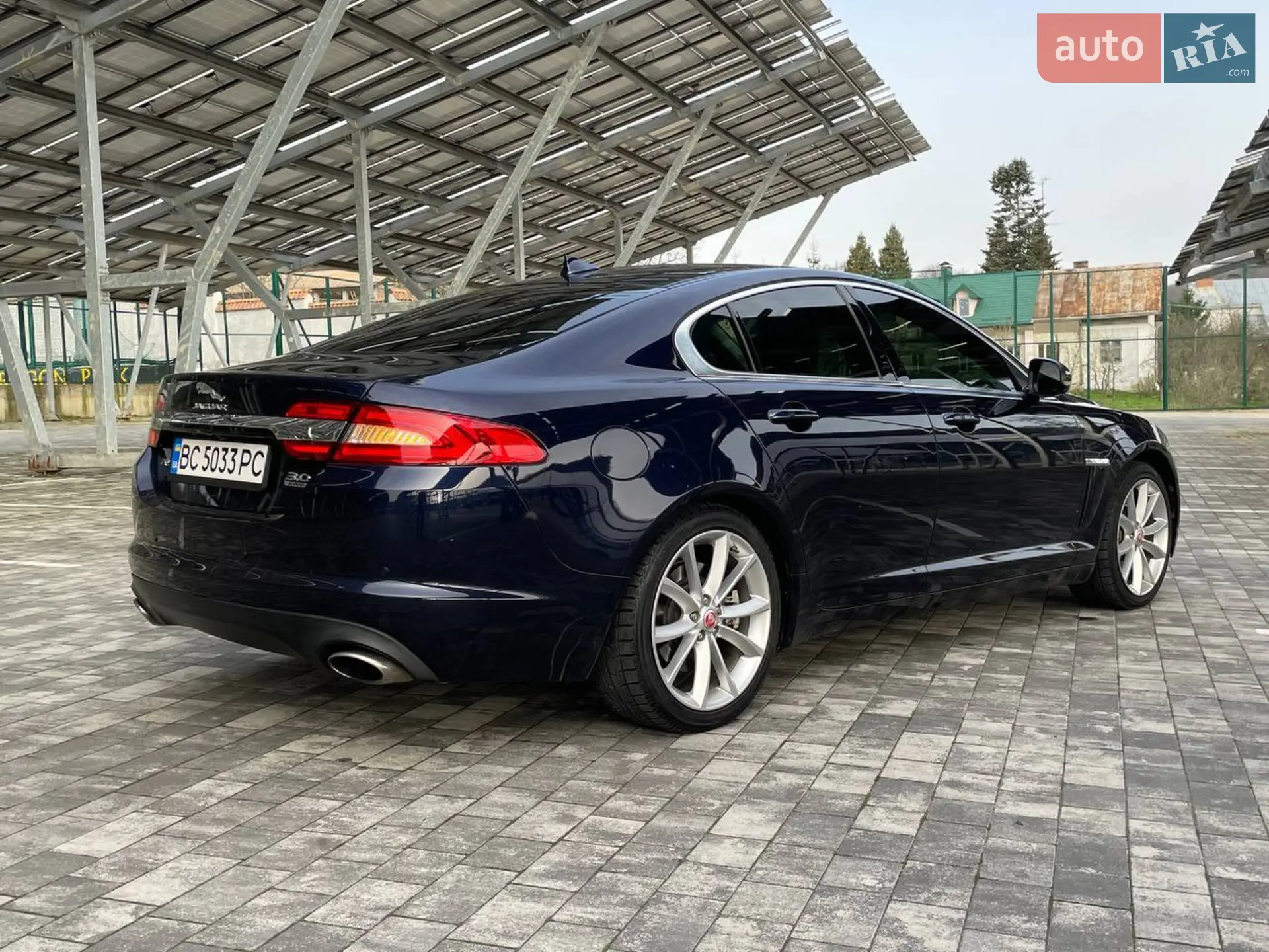 2014 Jaguar XF - мініатюра 16