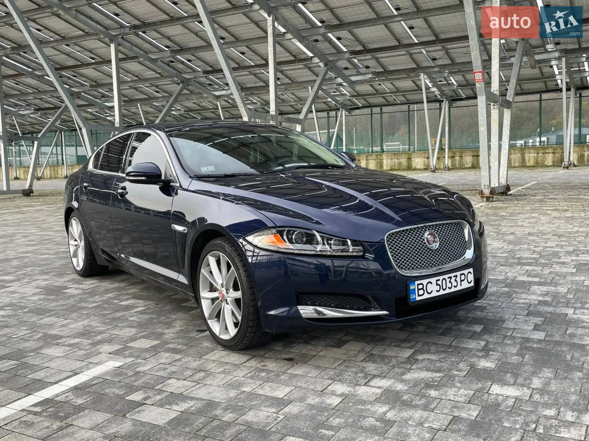 2014 Jaguar XF - мініатюра 2