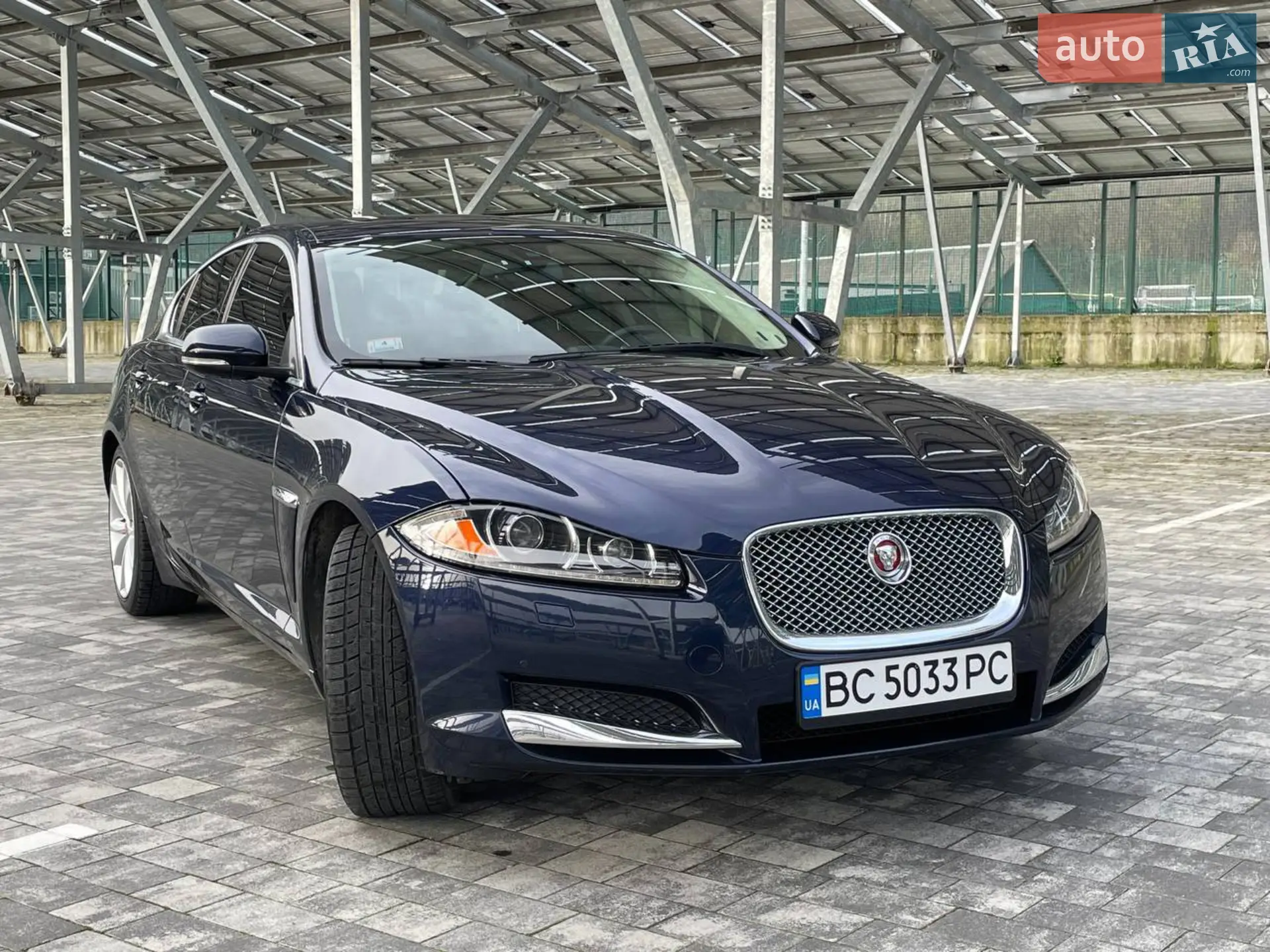 2014 Jaguar XF - мініатюра 4