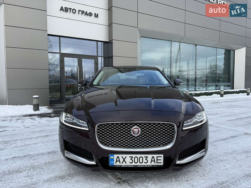 Седан Jaguar XF 2019 в Харкові