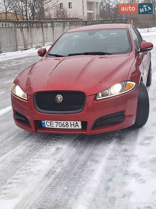 Седан Jaguar XF 2015 в Борисполе