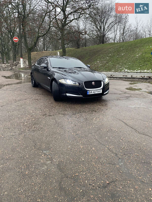 Седан Jaguar XF 2012 в Кропивницком фото 65 Седан Jaguar XF 2012 в Кропивницком