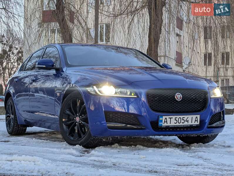 Седан Jaguar XF 2016 в Млинове фото 3 Седан Jaguar XF 2016 в Млинове