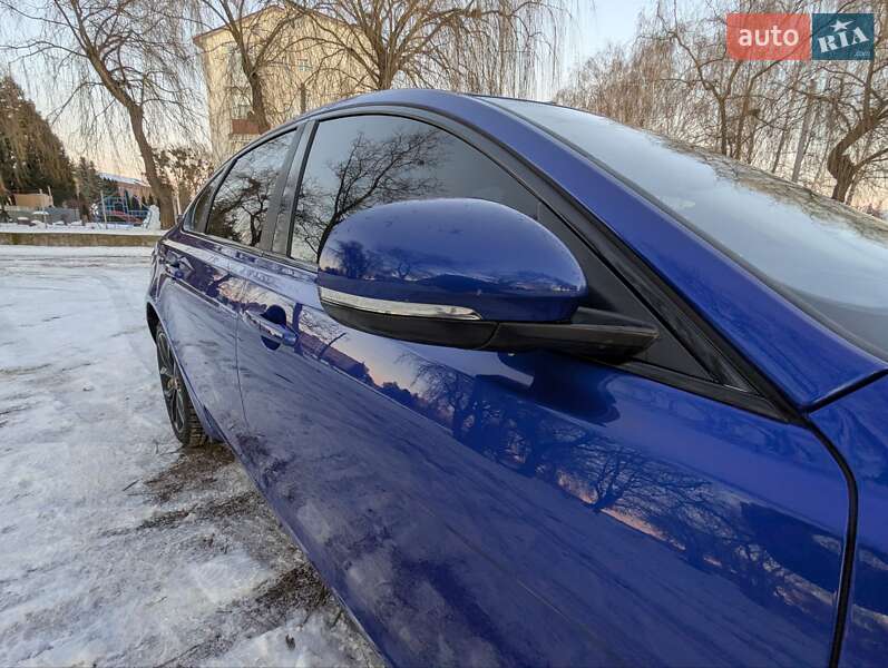 Седан Jaguar XF 2016 в Млинове фото 77 Седан Jaguar XF 2016 в Млинове