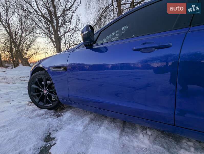 Седан Jaguar XF 2016 в Млинове фото 107 Седан Jaguar XF 2016 в Млинове