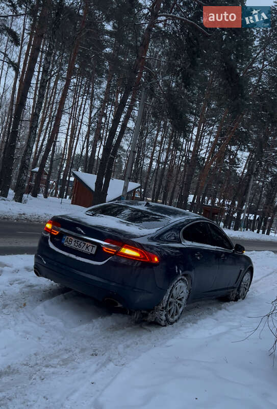 Седан Jaguar XF 2013 в Киеве
