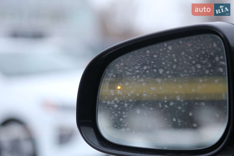 Седан Jaguar XF 2015 в Киеве