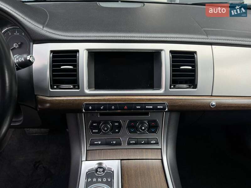 Седан Jaguar XF 2013 в Одессе фото 20 Седан Jaguar XF 2013 в Одессе