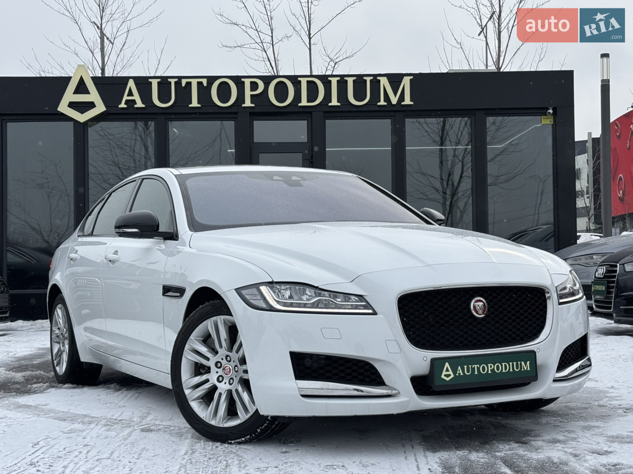 2016 Jaguar XF - мініатюра 30
