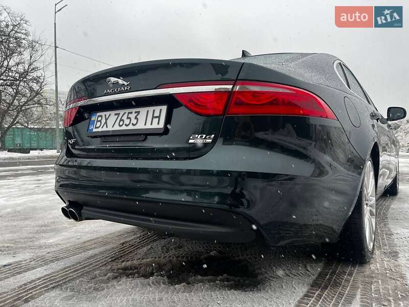 Седан Jaguar XF 2016 в Киеве фото 12 Седан Jaguar XF 2016 в Киеве