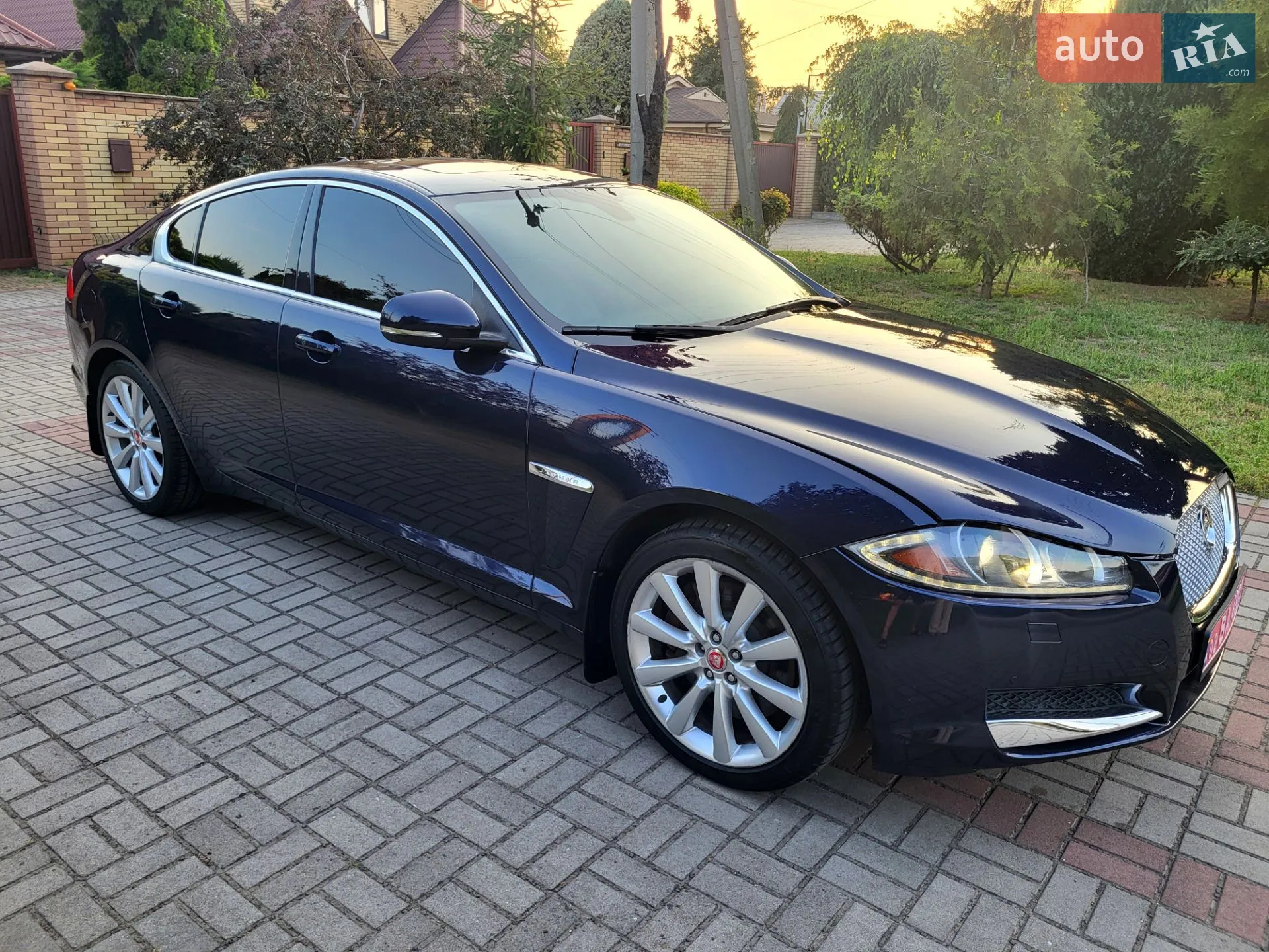 2013 Jaguar XF - мініатюра 6