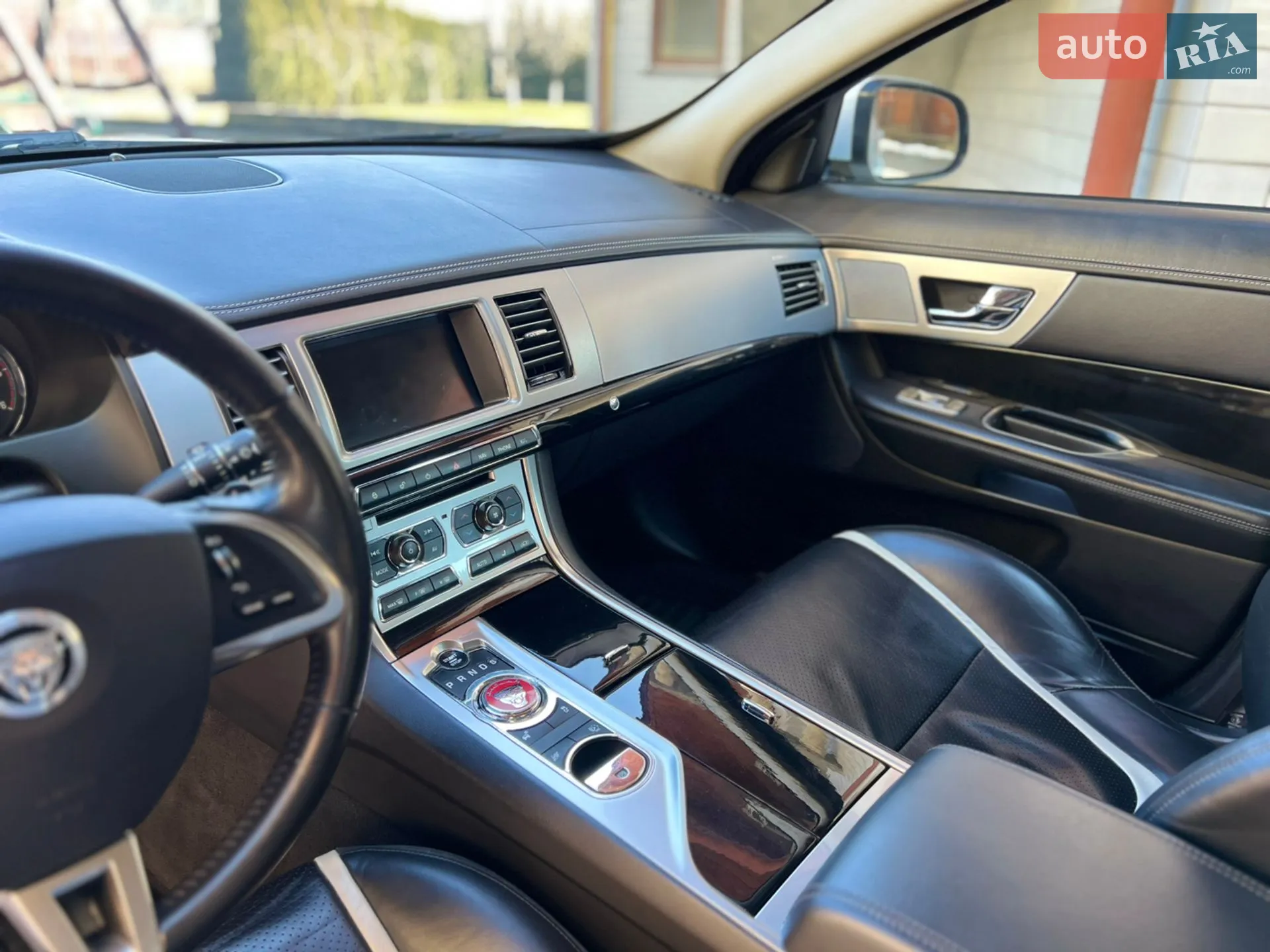 2012 Jaguar XF - мініатюра 42