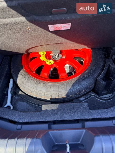 Седан Jaguar XF 2019 в Виннице