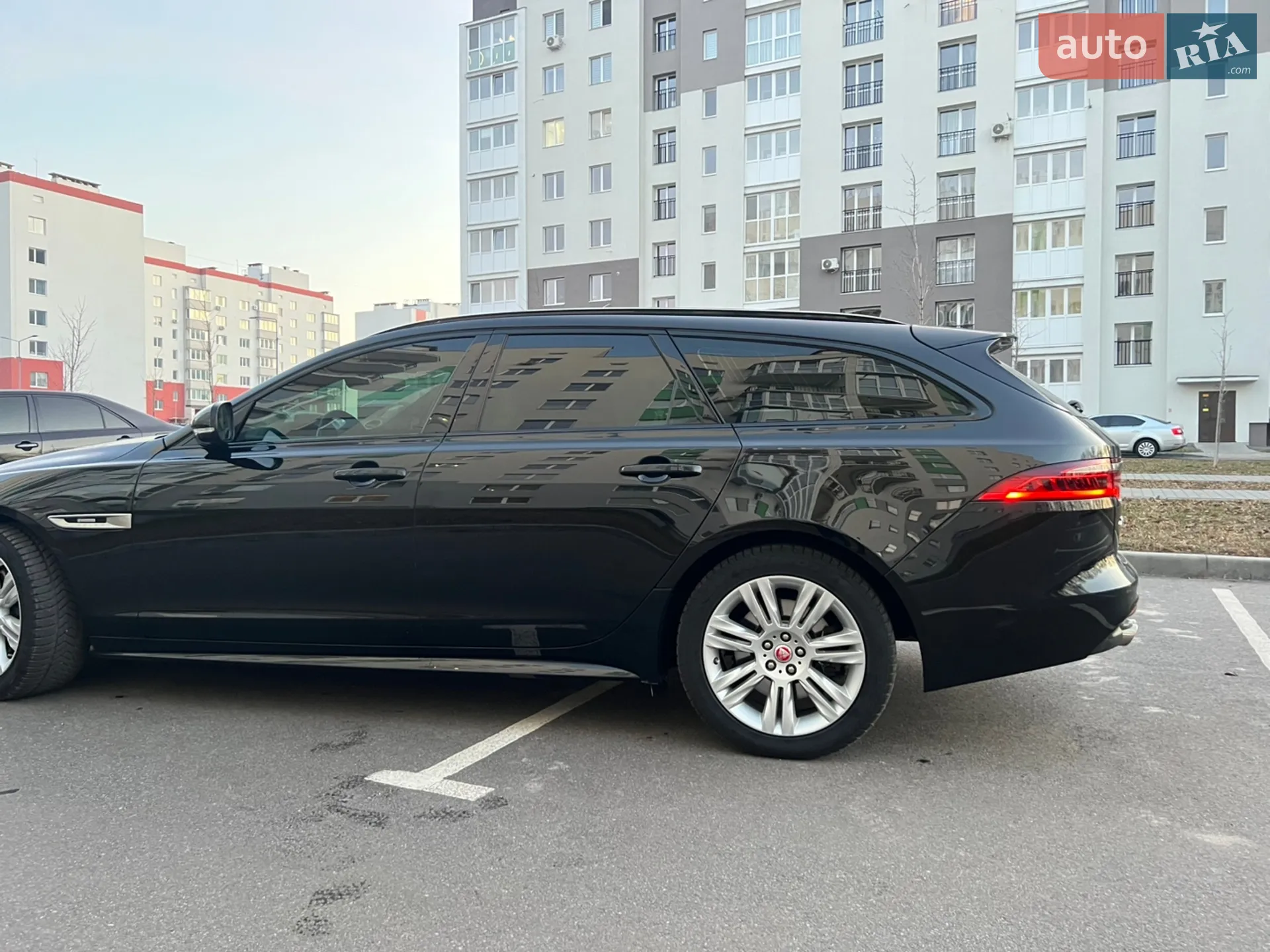 2019 Jaguar XF - мініатюра 6
