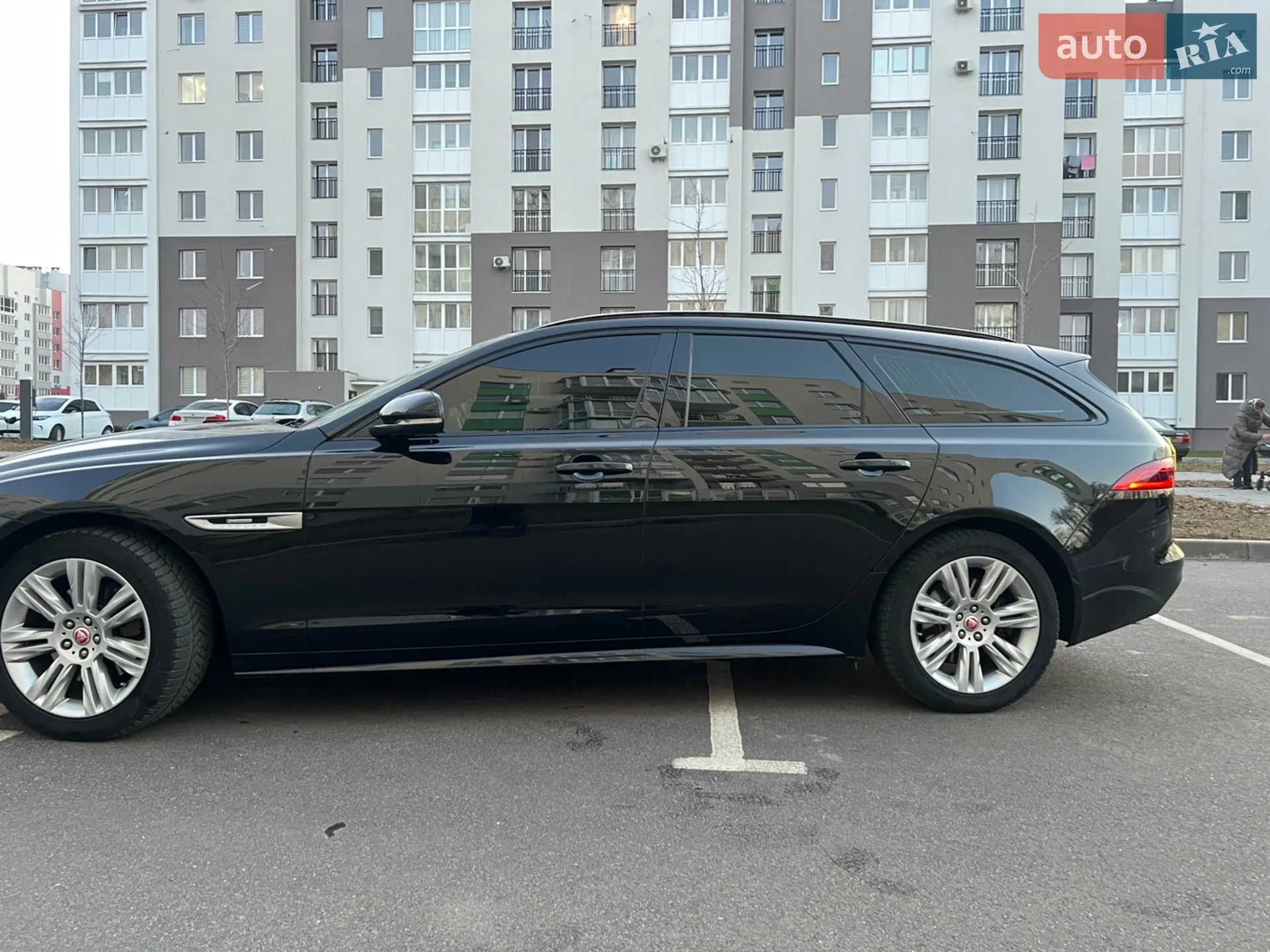 2019 Jaguar XF - мініатюра 17