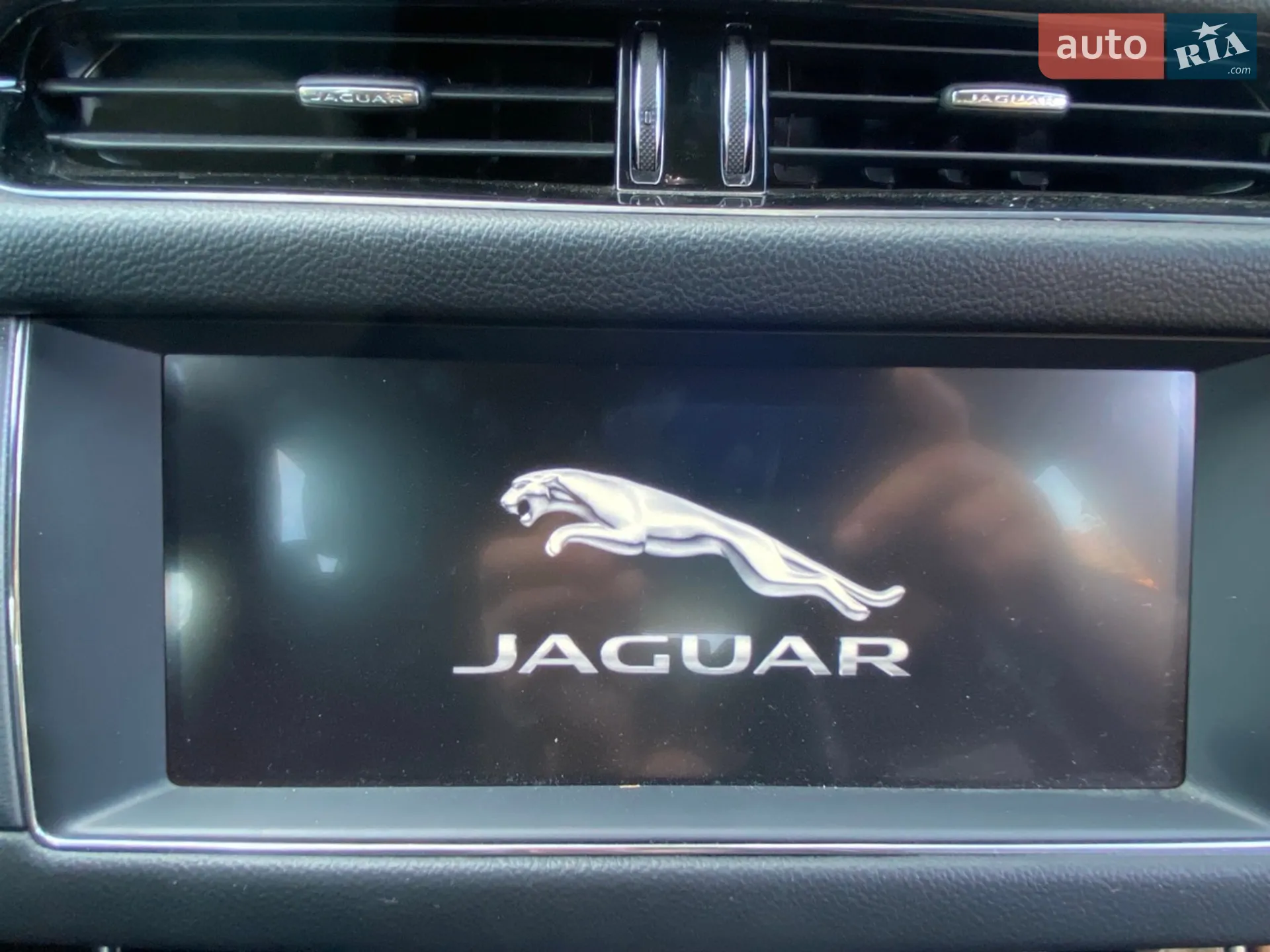 2019 Jaguar XF - мініатюра 46