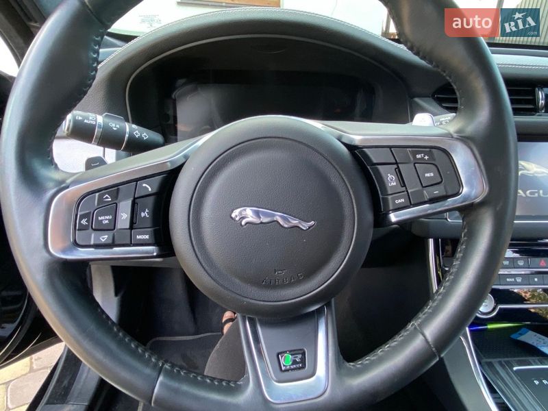 Универсал Jaguar XF 2019 в Киеве