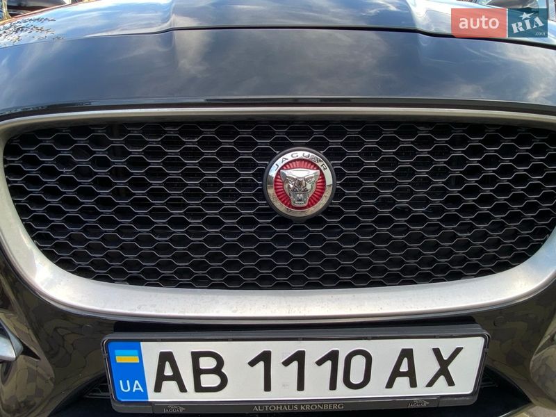 Универсал Jaguar XF 2019 в Киеве