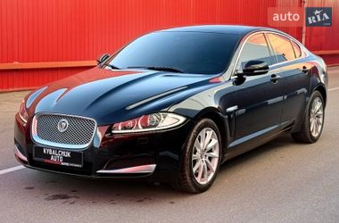 Седан Jaguar XF 2013 в Києві