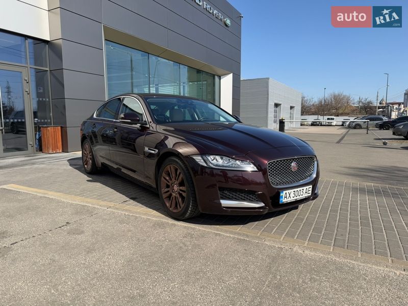 Седан Jaguar XF 2019 в Харкові