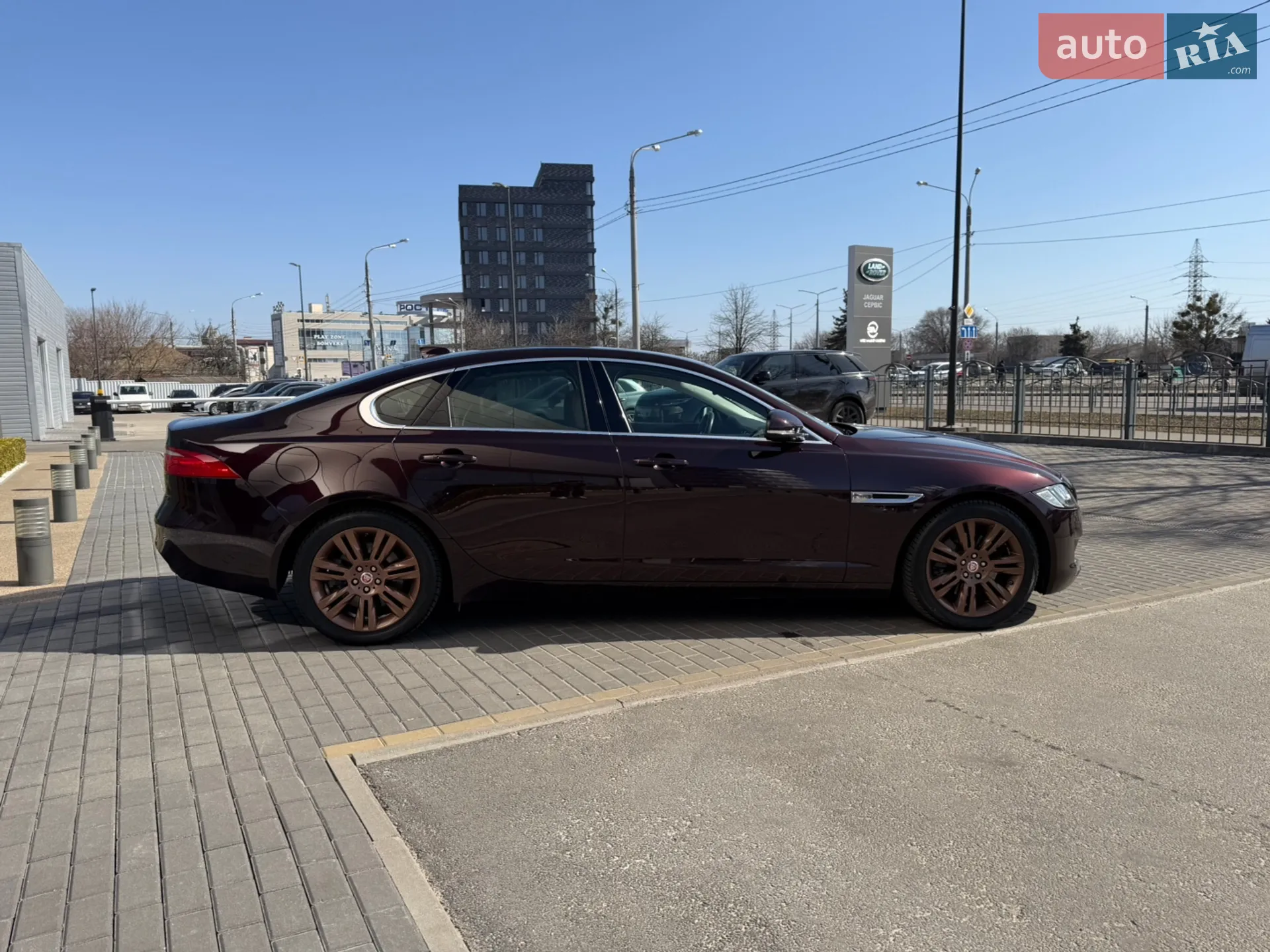 2019 Jaguar XF - мініатюра 4