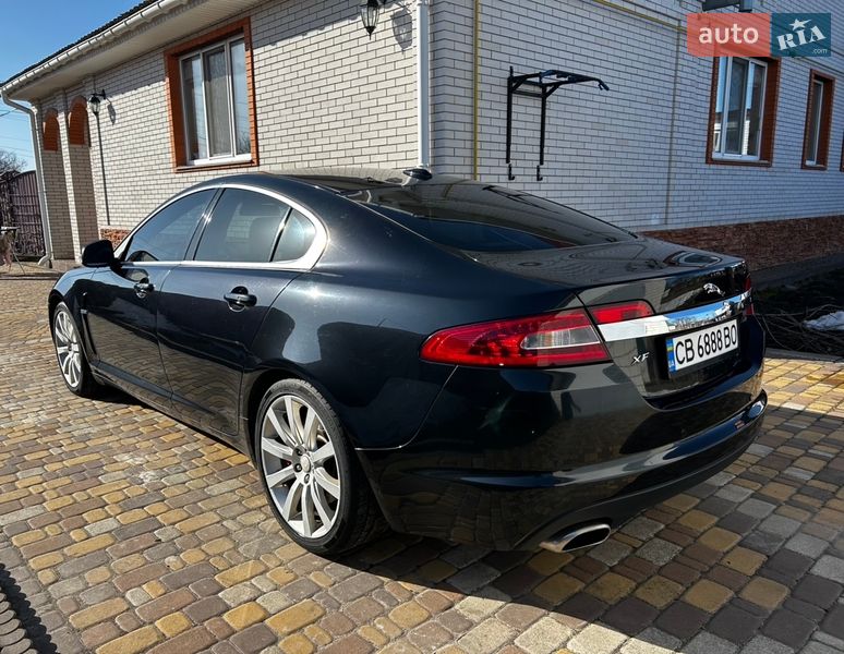 Седан Jaguar XF 2008 в Нежине