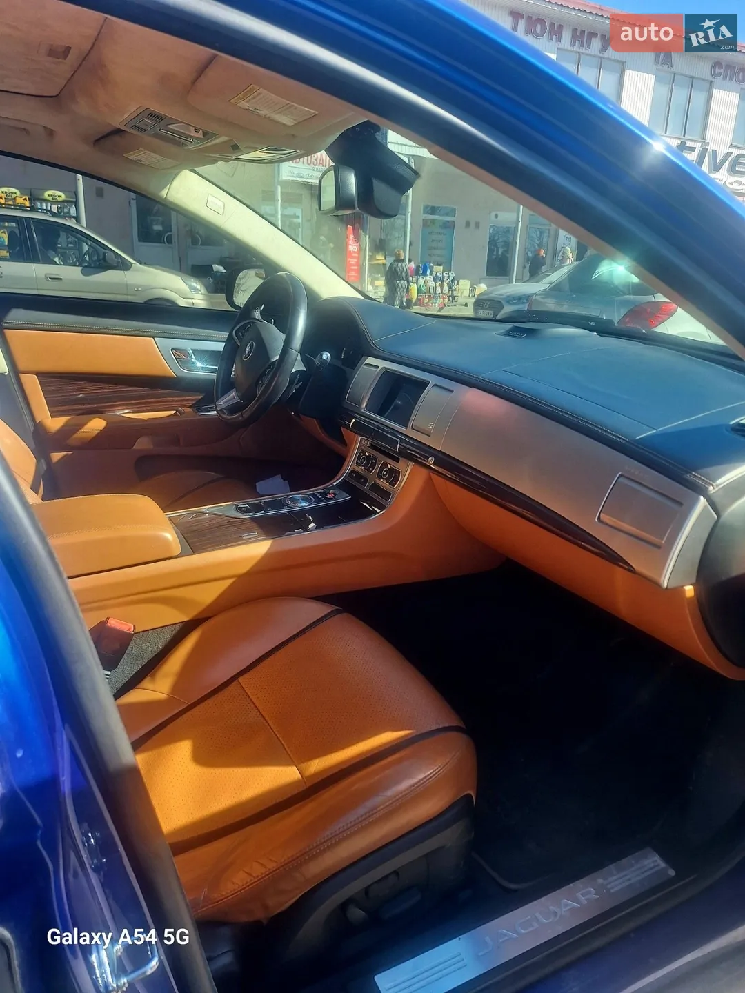 2015 Jaguar XF - мініатюра 23