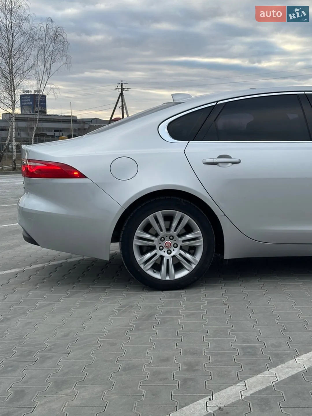 2016 Jaguar XF - мініатюра 10