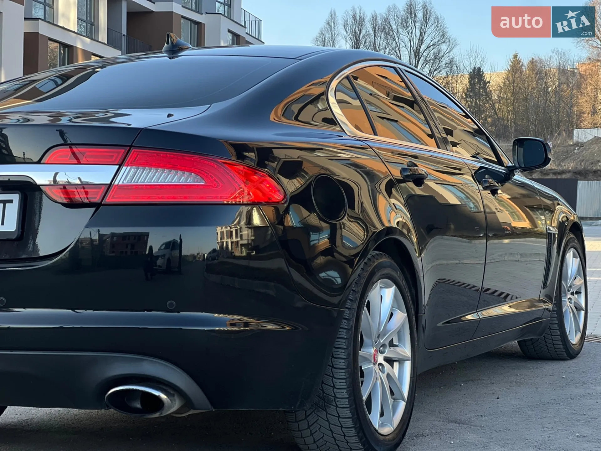2014 Jaguar XF - мініатюра 15