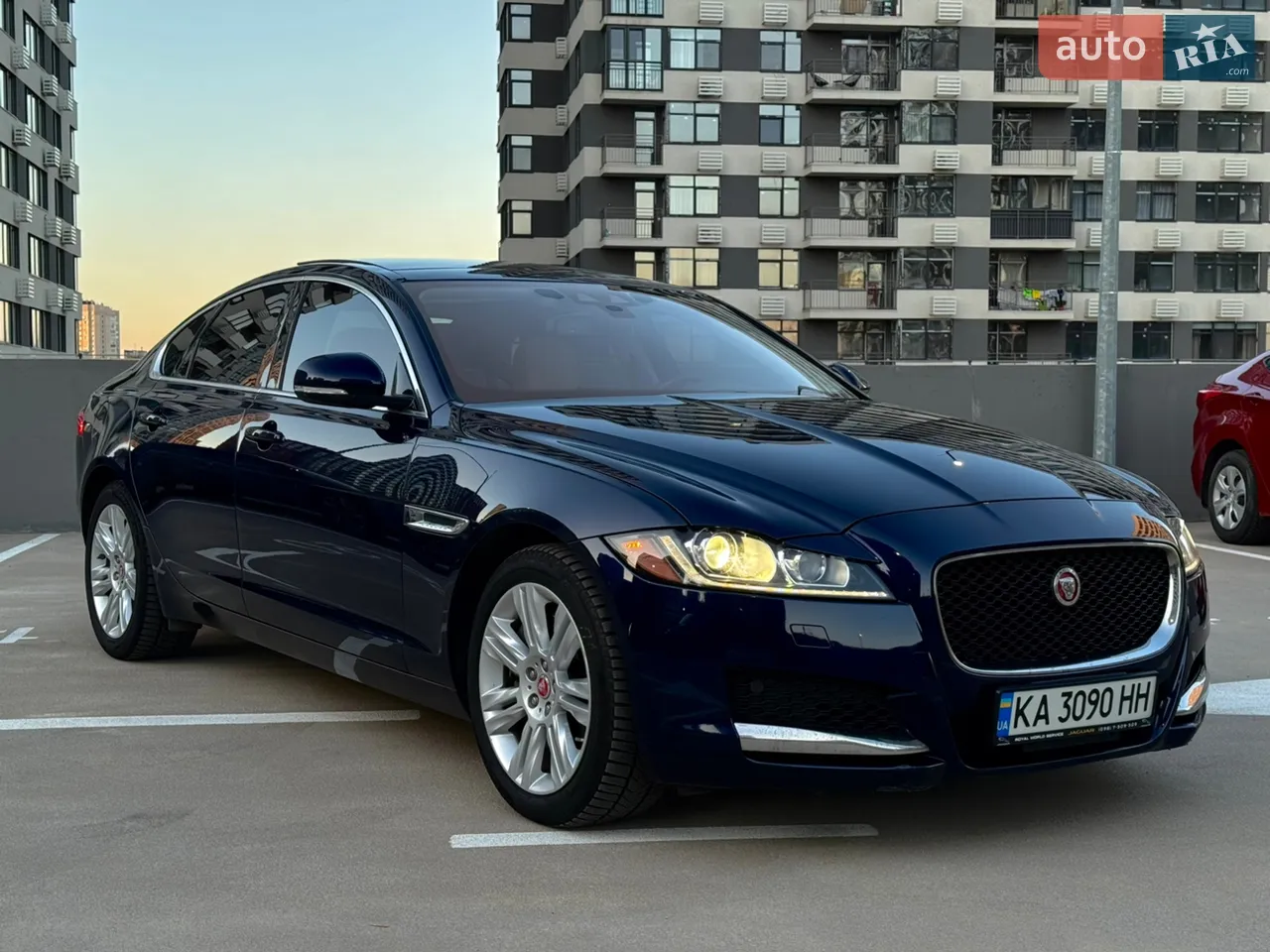 2015 Jaguar XF - мініатюра 17