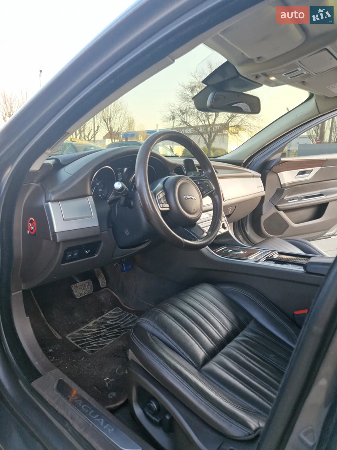 2016 Jaguar XF - мініатюра 9