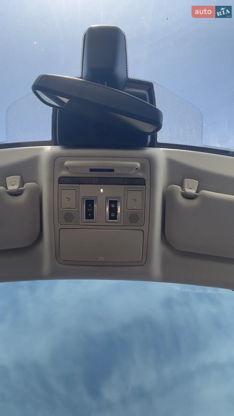 2016 Jaguar XF - мініатюра 15