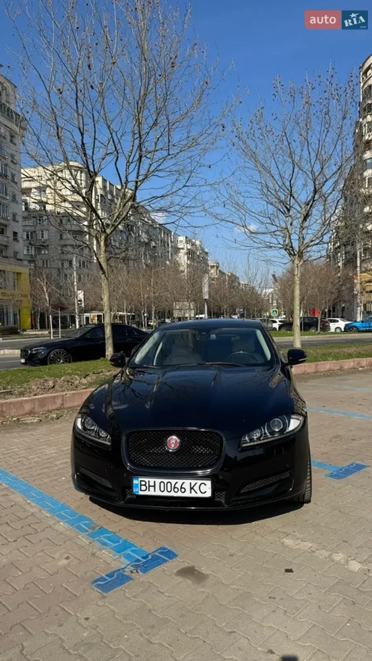 2014 Jaguar XF - мініатюра 16