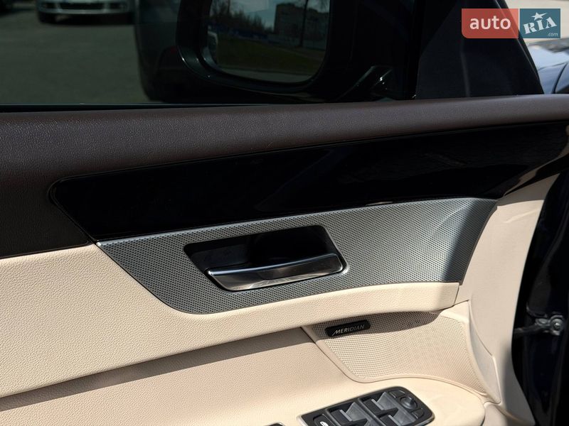 Седан Jaguar XF 2016 в Кривом Роге фото 41 Седан Jaguar XF 2016 в Кривом Роге